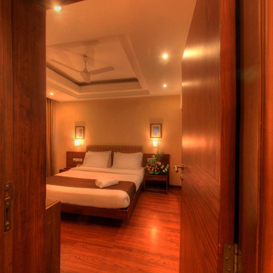 Hotel Deepa Comforts Mangalore Exteriör bild