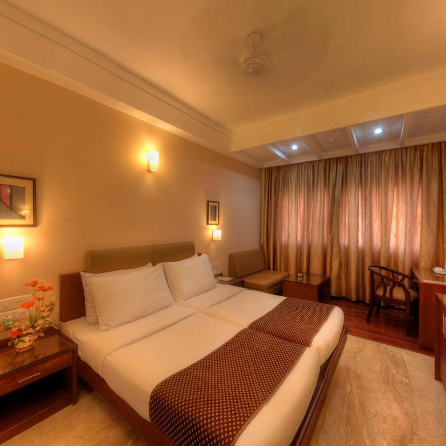 Hotel Deepa Comforts Mangalore Exteriör bild