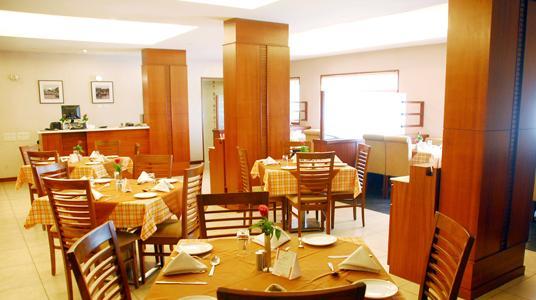 Hotel Deepa Comforts Mangalore Exteriör bild